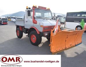 универсальная коммунальная машина MERCEDES-BENZ Unimog 424