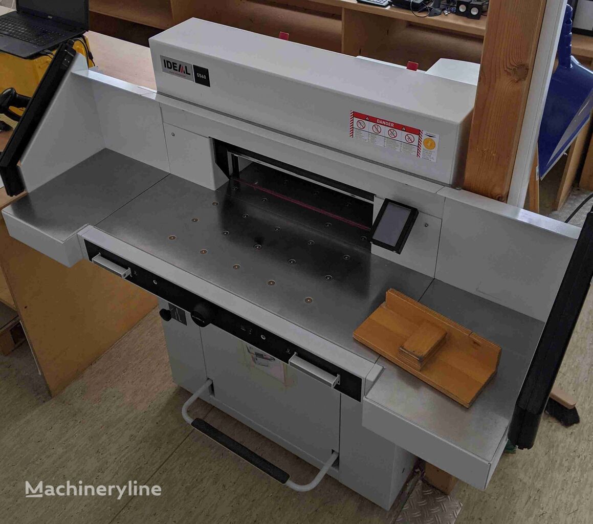 бумагорезательная машина Ideal 5560