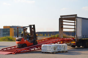 новая мобильная рампа AUSBAU Rampa załadowcza, mobil rampe, rampe de incarcare