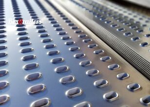 новая мобильная рампа Blacha LOHR ALUMINIOWA PRODUCENT