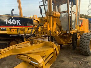 грейдер CATERPILLAR 140K