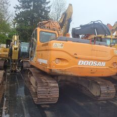 гусеничный экскаватор Doosan DX225