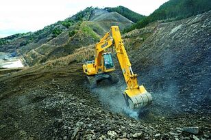 новый гусеничный экскаватор Komatsu PC210-10M0